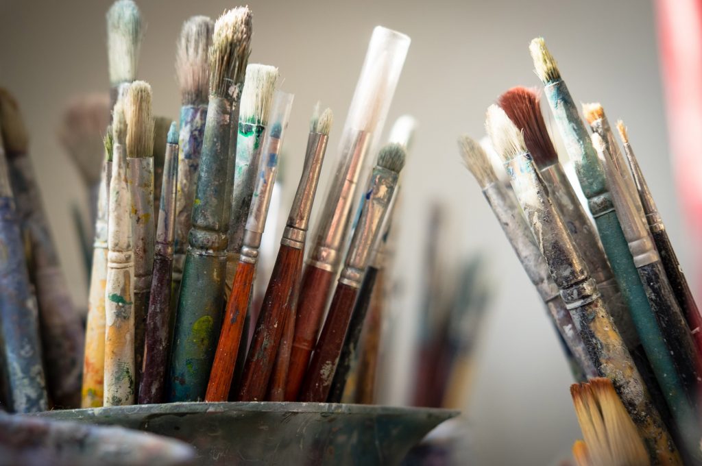 Paint Brushes - Fine Art - Painting Lesson - Creative Arts - Art Engages Students - Art Lessons for Homeschool - High School Art Curriculum - Art and Art History Lessons - One Year Fine Art Credit - Drawing On History - Best Homeschool High School Art Curriculum
